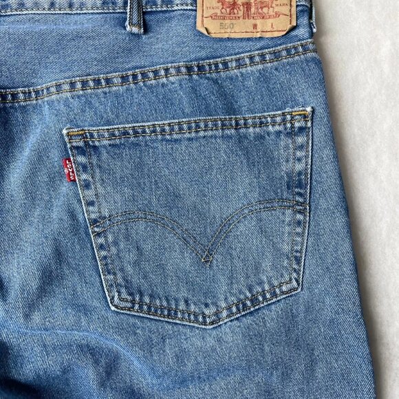 Levi's 550 Mens Denim Blue High Rise Relaxed Fit Straight Jeans Size W46xL34 - Picture 3 of 11